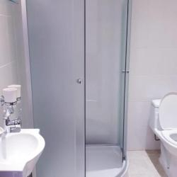 Номер стандарт с 1 двуспальной кроватью