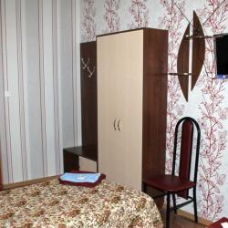 Номер эконом с 2 односпальными кроватями (с завтраком)