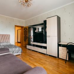 Фото Отель PrezentHaus (ПрезентХаус) на Карла Маркса 175А корпус 4