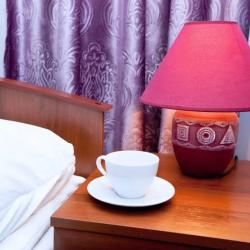 Номер стандарт семейный с 1 односпальной и 1 двуспальной кроватью