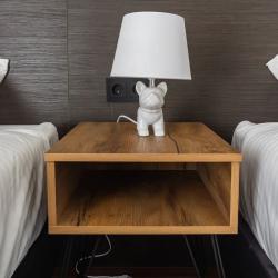 Номер стандарт семейный с 2 односпальными и 1 двуспальной кроватью