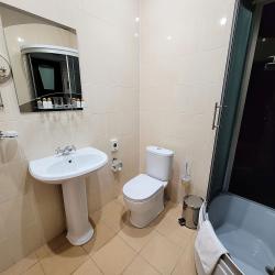 Номер комфорт с 1 двуспальной кроватью