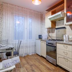 Фото Апартаменты Брусника на улице Снайперская 11