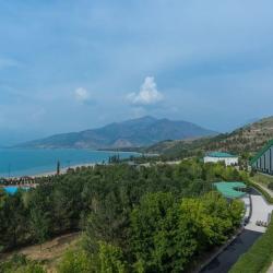 Фото Отель Pyramids Resorts Charvak (Пирамидс Резорт )