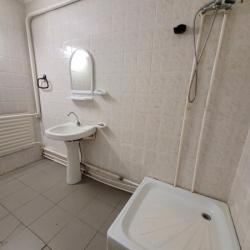 Коттедж стандарт с 5 односпальными кроватями и 2 диванами