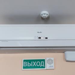 Номер делюкс с 1 двуспальной кроватью