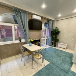 Фото Апартаменты на улице Садовая 68А