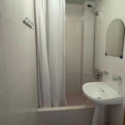 Комната стандарт с 1 двуспальной кроватью и балконом