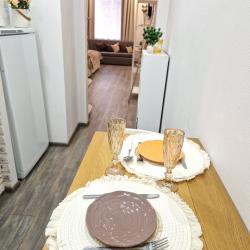 Фото Апартаменты Apart Aprel на улице Минина 3а
