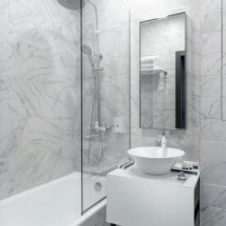 1-комнатные апартаменты студия для 3 гостей в V Hotel