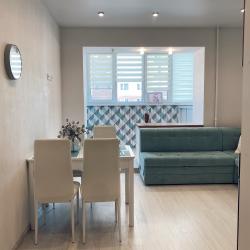 Фото Отель CrystalRentals (КристалРенталс) на улице Бориса Житкова 4