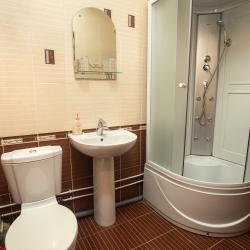 2-комнатный номер стандарт комфорт с 1 двуспальной кроватью