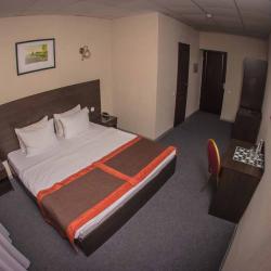 Номер стандарт улучшенный с 1 двуспальной кроватью