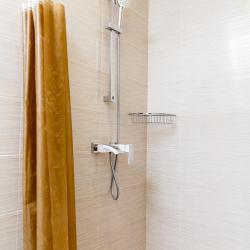 3-местный номер люкс с 3 односпальными кроватями