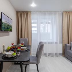 Фото Апартаменты на улице Николая Баженова 2а