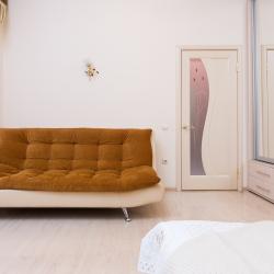 Фото Апартаменты на улице Ермолова 19