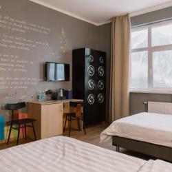 2-местный номер в блоке Extra Space с балконом и видом на горы