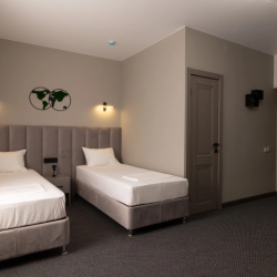 Номер стандарт с 2 односпальными кроватями