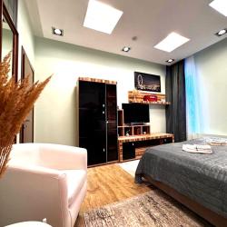 Фото Отель Themed Apartments (Зимд Апартментс) 