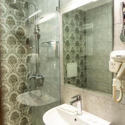 Фото Отель Resident Bishkek (Резидент )