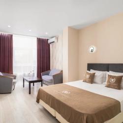 Фото Отель Family Apartments (Фэмили Апартментс) на улице Героев-Разведчиков 12/1 корпус 1