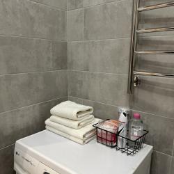 2-местные 1-комнатные апартаменты студия Октябрьская 16 с 1 двуспальной кроватью