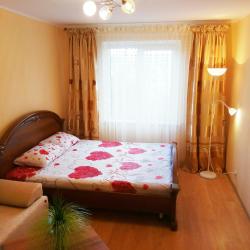 3-комнатные апартаменты улучшенные Магнитогорск, пр-т Ленина 128