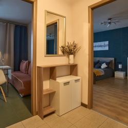 Фото Апартаменты на Хохлова 1