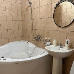 Комната улучшенная с 1 двуспальной кроватью