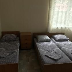 Комната улучшенная с 5 односпальными кроватями