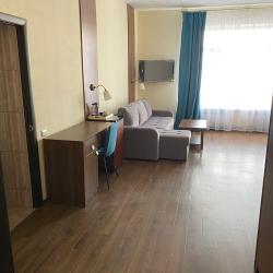 Номер стандарт с 1 двуспальной кроватью
