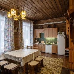 Номер Красный с двуспальной кроватью