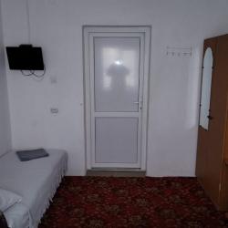 Номер эконом с 3 односпальными кроватями