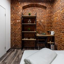 Номер эконом стандарт с 1 двуспальной кроватью (без окна)