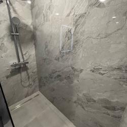 Фото Апартаменты Камбарская 94/3