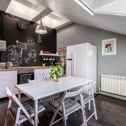 Фото Апартаменты на улице Островского 85а