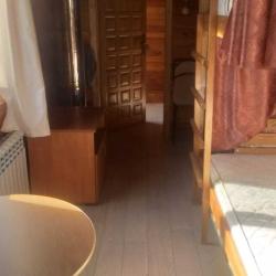 Кровать в 6-местном общем номере
