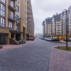 Фото Апартаменты на улице Автомобилистов 5