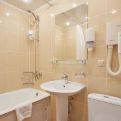 Номер комфорт с 1 двуспальной кроватью