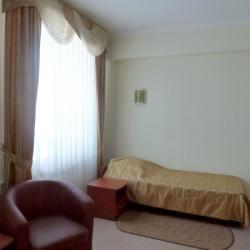 Кровать в 4-местном общем номере