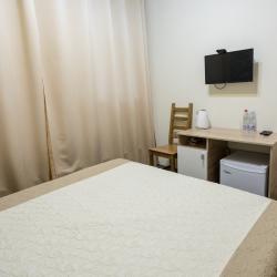 Номер стандарт с 1 двуспальной кроватью