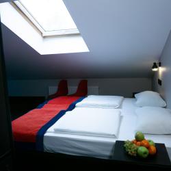 Фото Отель Rockit Hotel (Рокит Хотел)