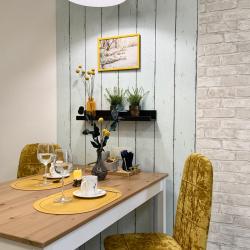 Фото Отель Volga Rent (Волга Рент) на улице имени К.И. Вороницына 1к1