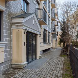 Фото Апартаменты на улице Парковой 12