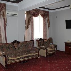 Фото Отель SHE (ШИ)