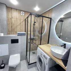 Фото Апартаменты на улице Комарова