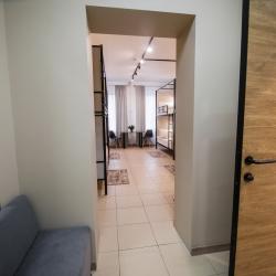 Кровать в 8-местном общем номере