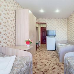 Номер стандарт с 3 односпальными кроватями