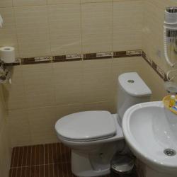 Номер стандарт с 1 двуспальной кроватью