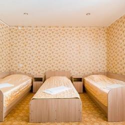 Номер стандарт с 3 односпальными кроватями